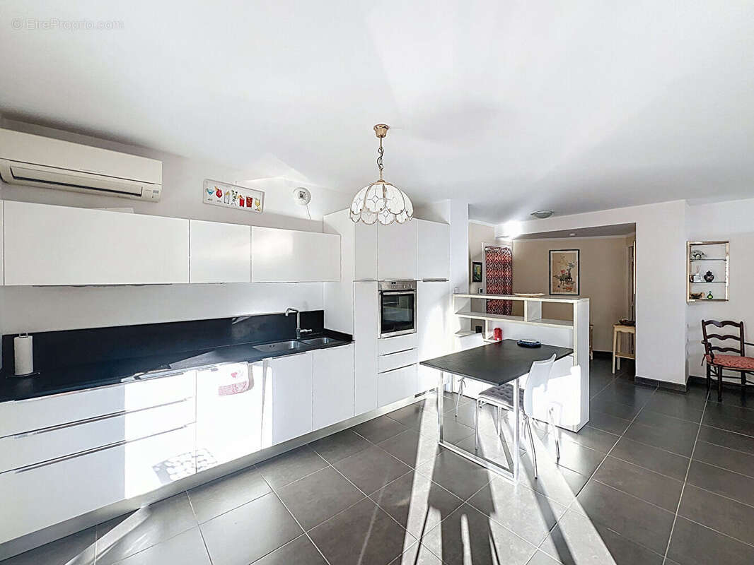 Appartement à MENTON