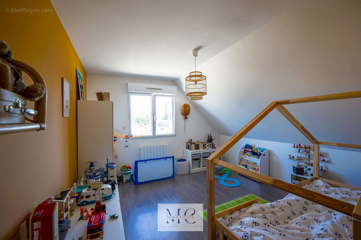 HAISNES Individuelle 163m2 3ch bureau - 70m2 de pièce de vie. - photo 11