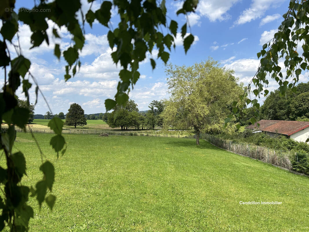 Terrain à BOURGANEUF