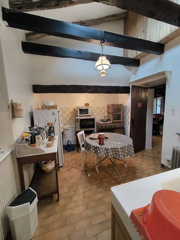 Maison à SAINTE-MARIE-DE-VAUX