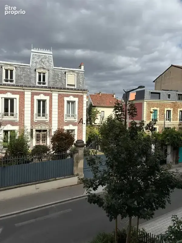 BOIS-COLOMBES –studio de 27 m² vue dégagée- près gare et marché - photo 8