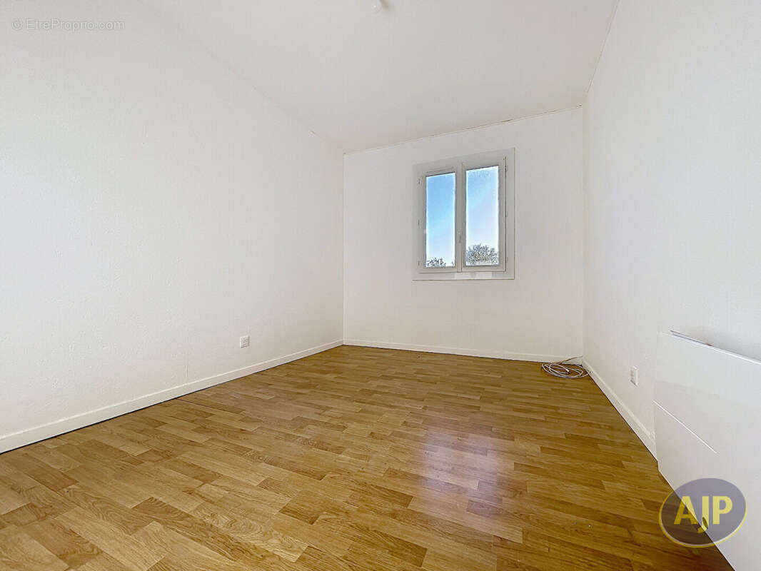 Maison à BOUGUENAIS