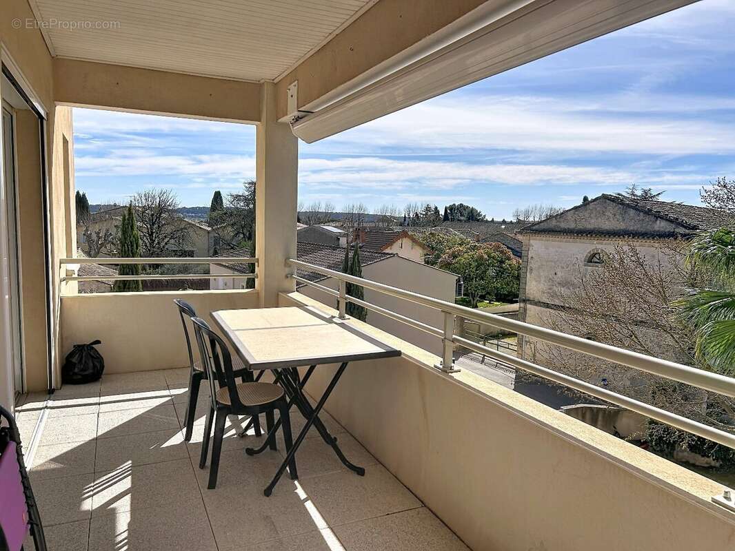 Appartement à CALVISSON