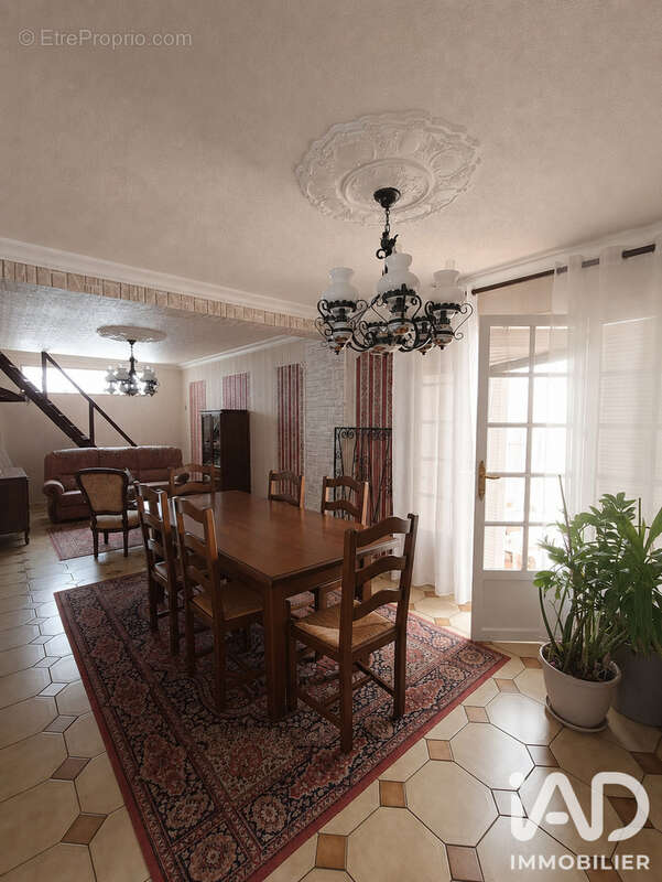 Maison 132 m² à Vendin-Le-Vieil  - photo 3
