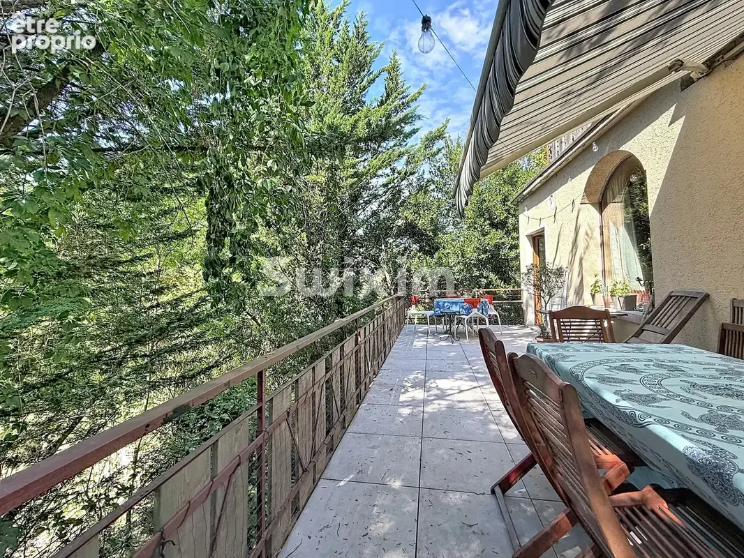 Ensemble immobilier à fort portientiel locatif proche frontière - photo 10