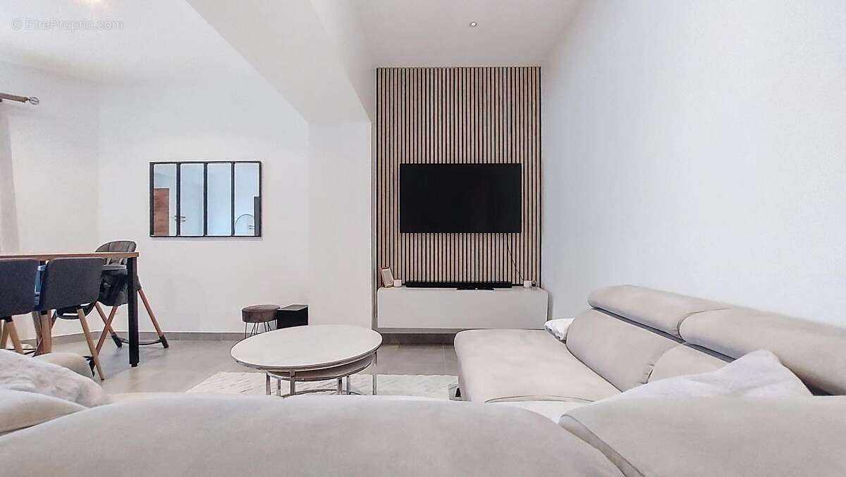 Appartement à VENISSIEUX