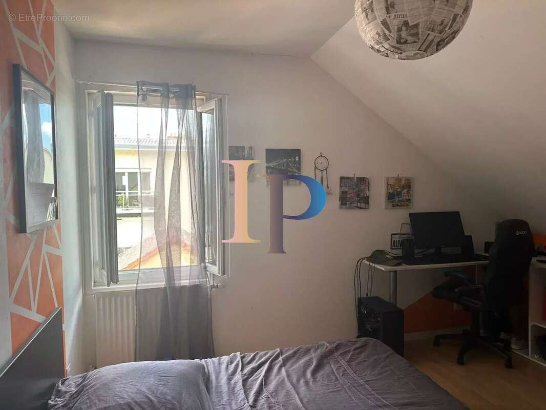 Maison à PARAY-LE-MONIAL