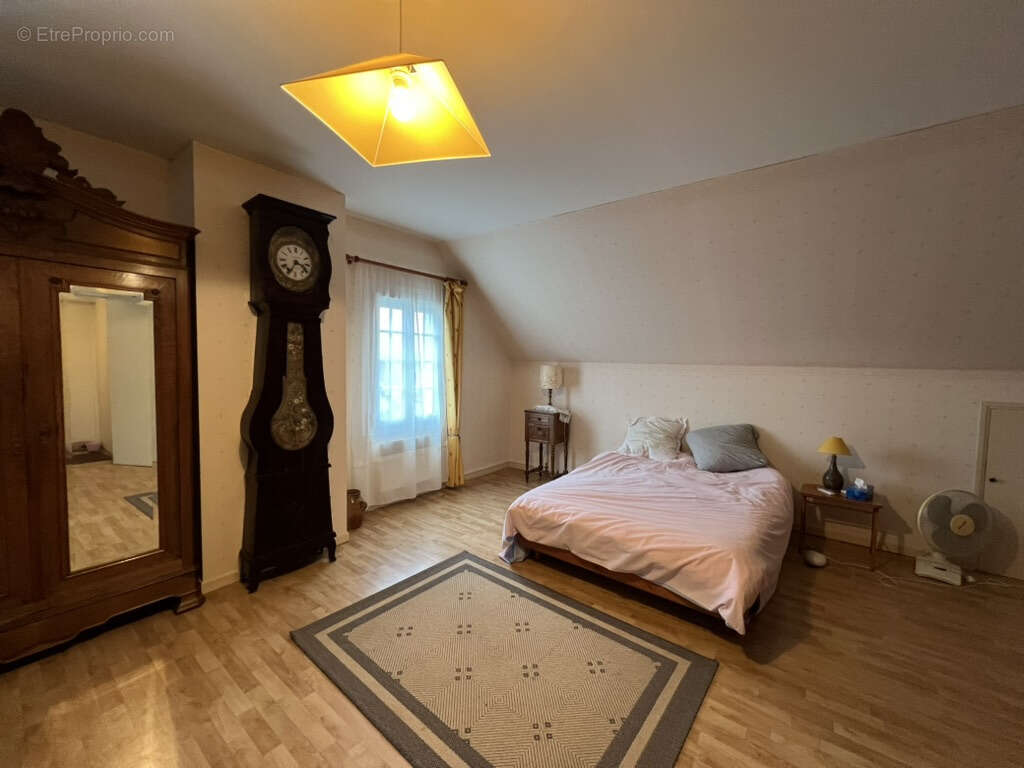 Maison à NEUVY-DEUX-CLOCHERS