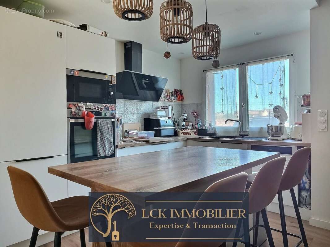 Roquebrune sur argens - maison a proximite de toutes commodites avec jardin et garage - photo 7