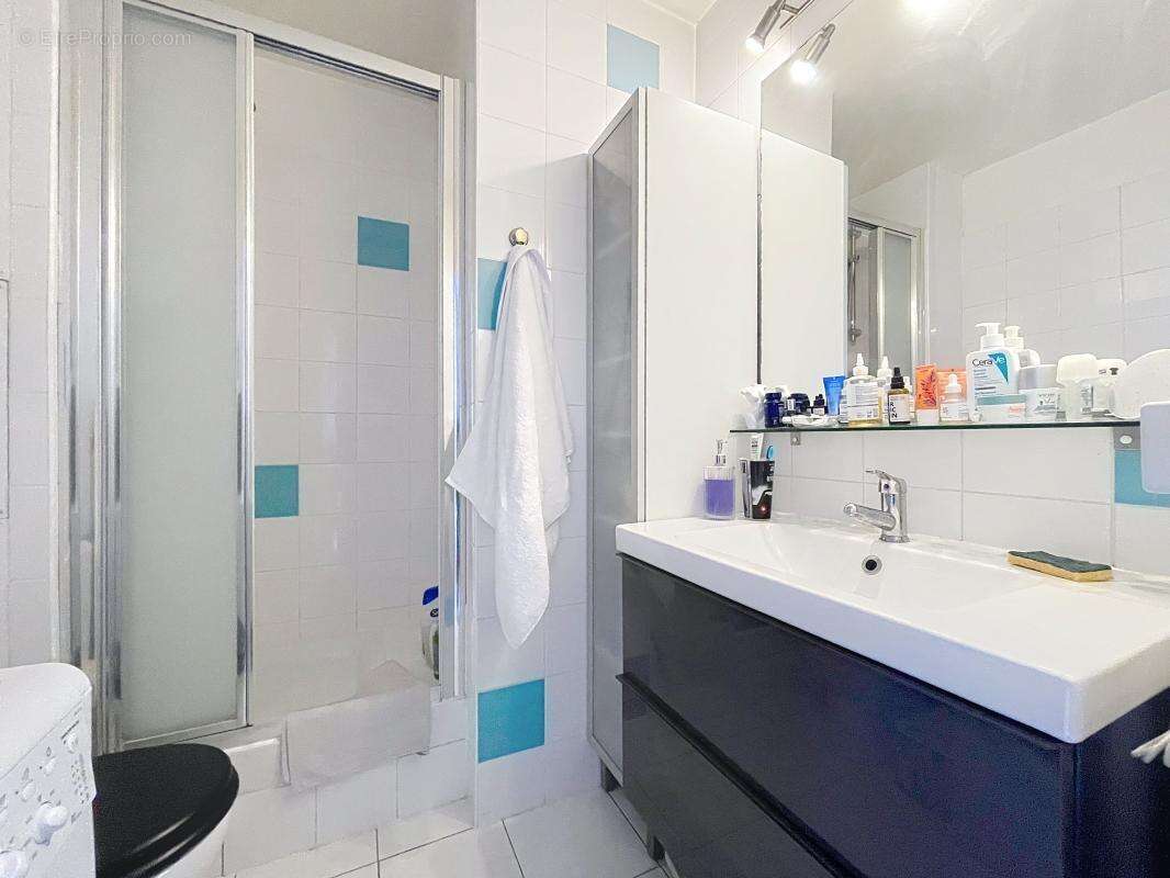 Appartement à PARIS-12E