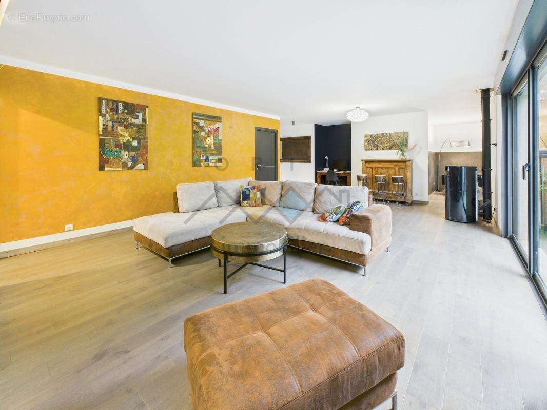 Maison à PAGNY-SUR-MOSELLE