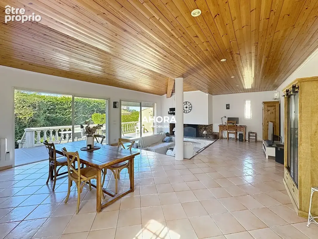 Maison 5 pièces 170 m² à vendre à Marseille-9e (13009) - photo 9