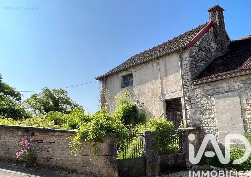 Photo 1 - Maison à LANDREVILLE