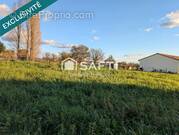 Photo 1 - Terrain à SAINT-SAVIN