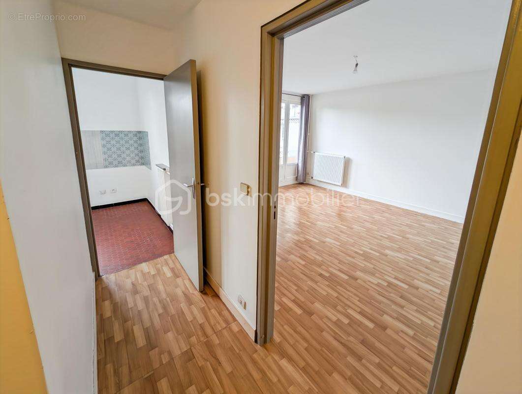Appartement à ROSNY-SOUS-BOIS