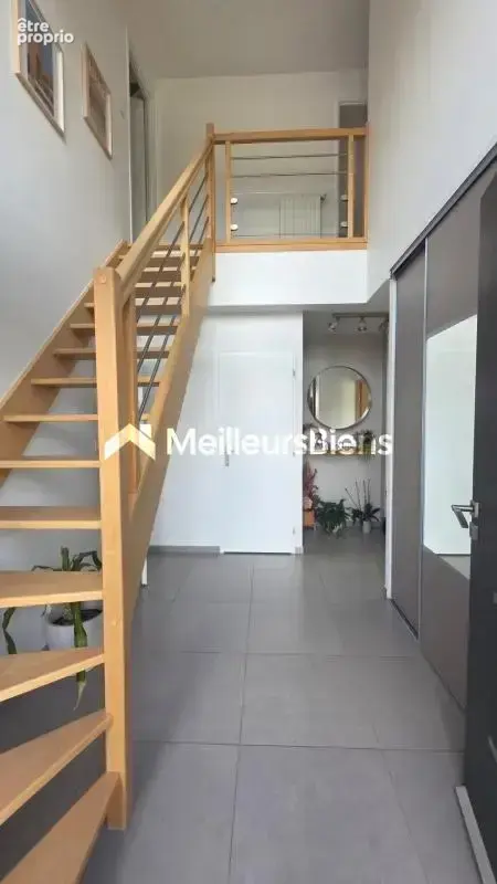 Maison familiale avec terrasse pergola et garage à Estreux - photo 10
