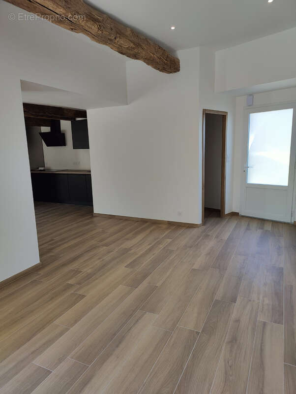maison en pierres rénovée - photo 4
