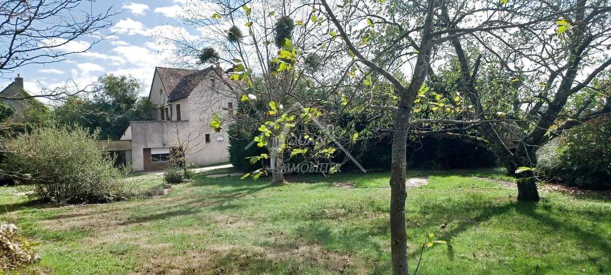 Maison à BOURBON-L'ARCHAMBAULT