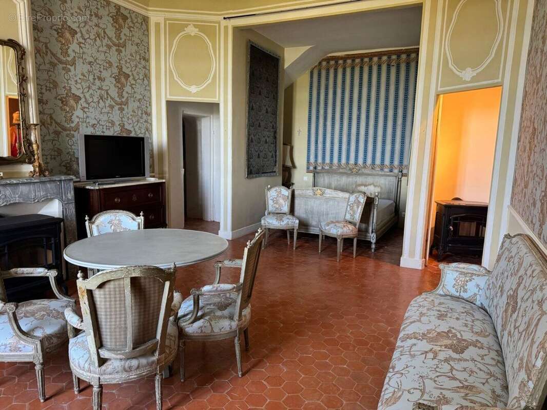 Chateau de la Verdiere - photo 16