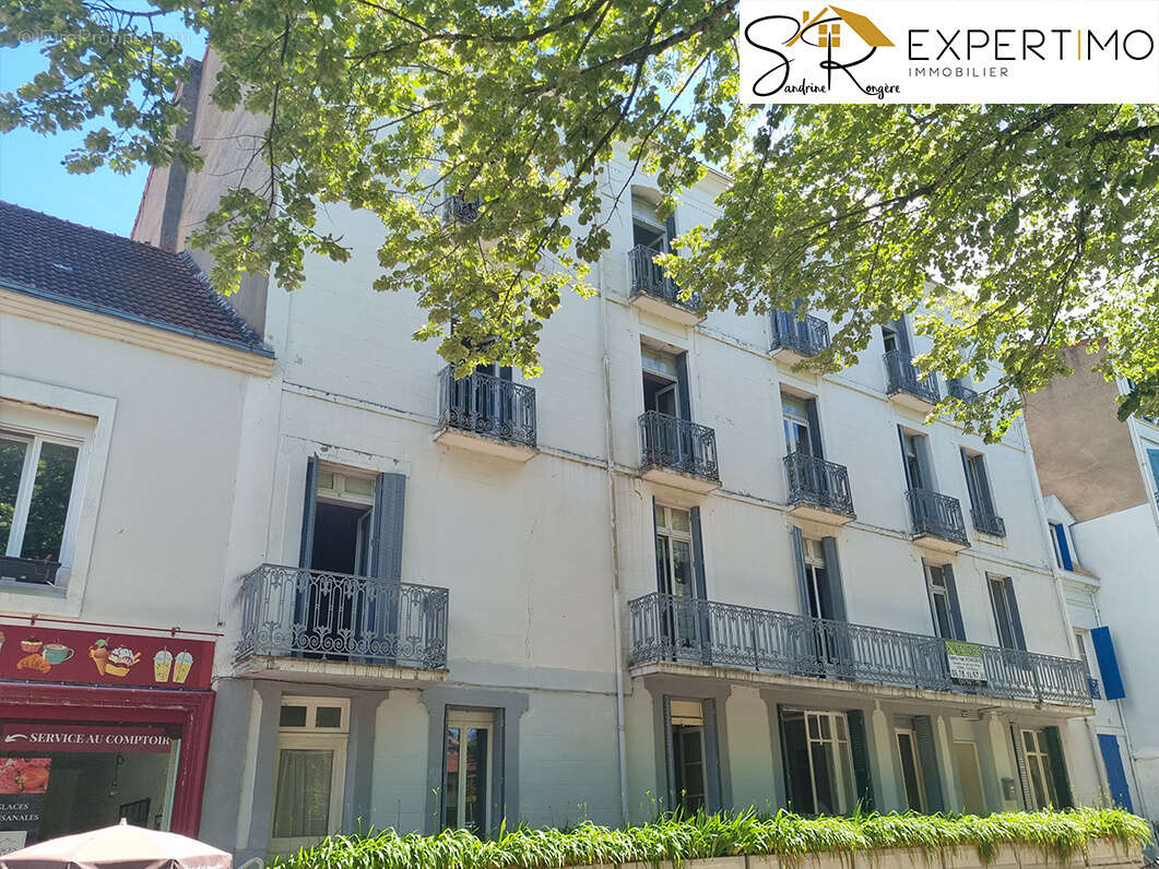 Appartement à NERIS-LES-BAINS