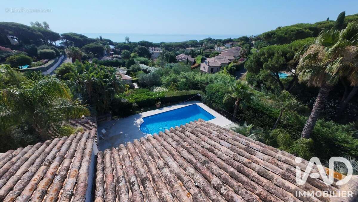 Maison 235 m² à Sainte-Maxime  - photo 4
