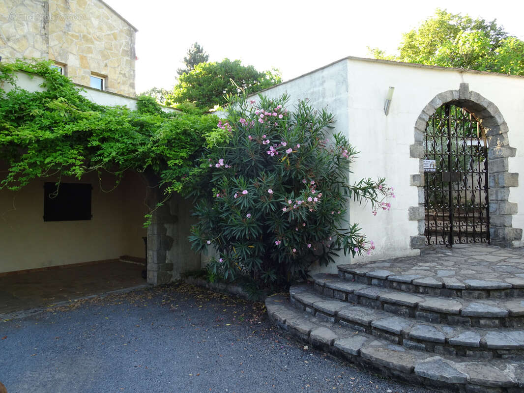 Maison à CAZILHAC