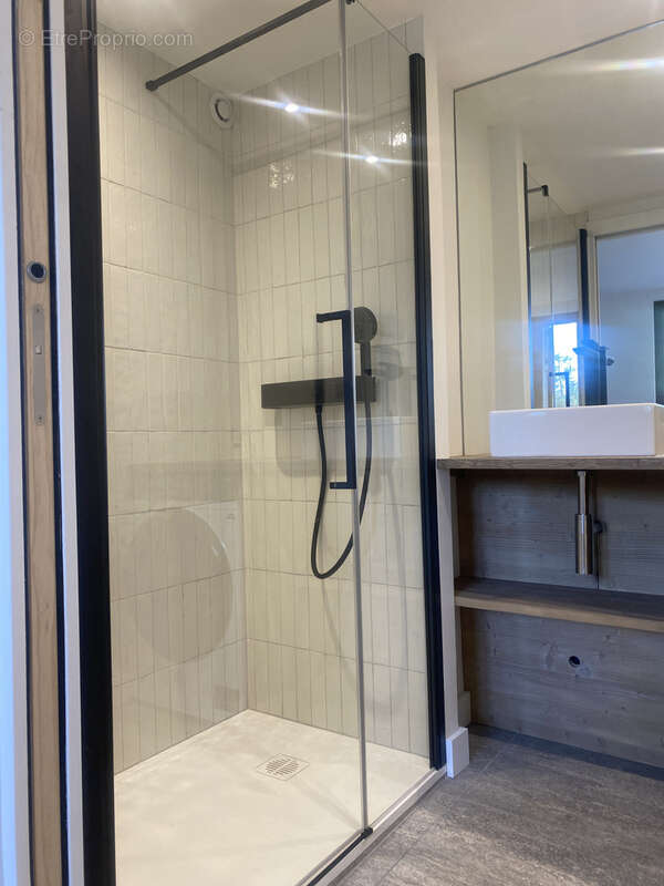 Appartement à LES ALLUES