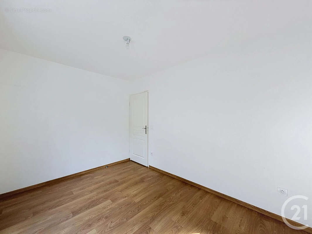 Appartement à FONTAINEBLEAU
