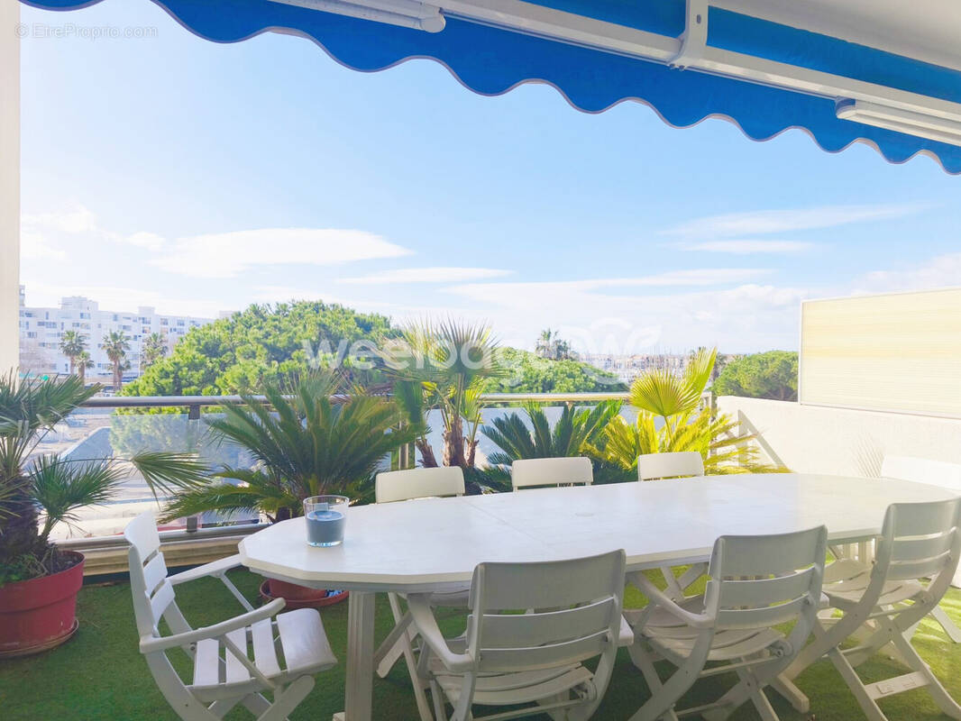 Appartement à MAUGUIO