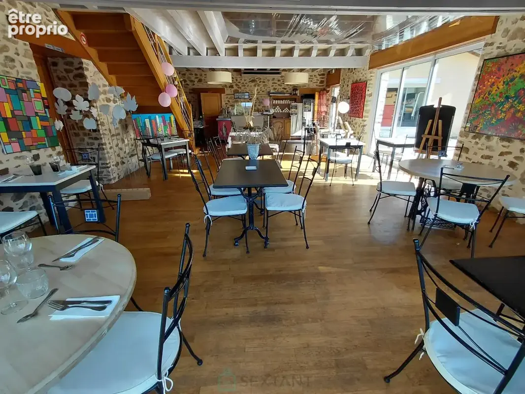 Maison avec activité de restauration gastronomique - photo 3