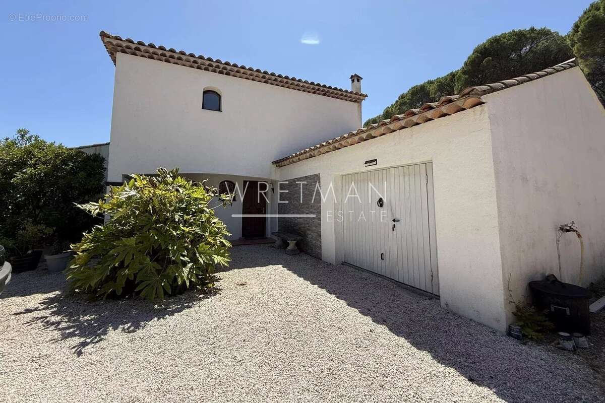 Maison à FAYENCE