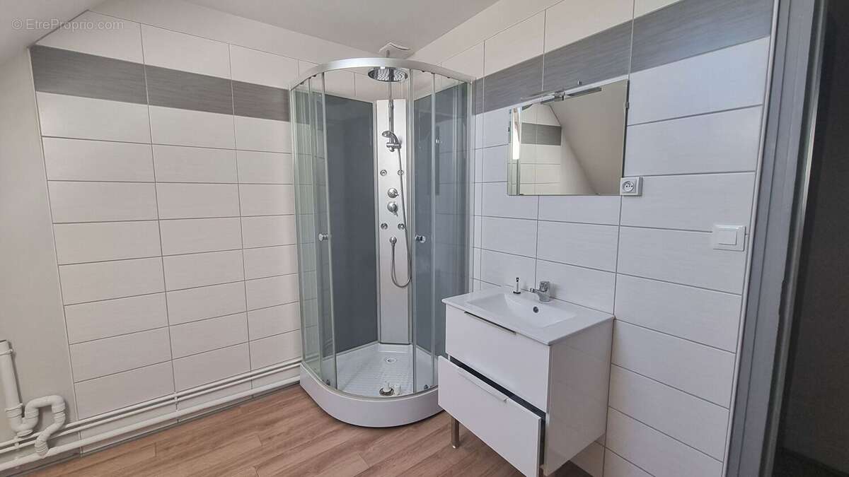 Appartement à SAINT-GENIEZ-D'OLT
