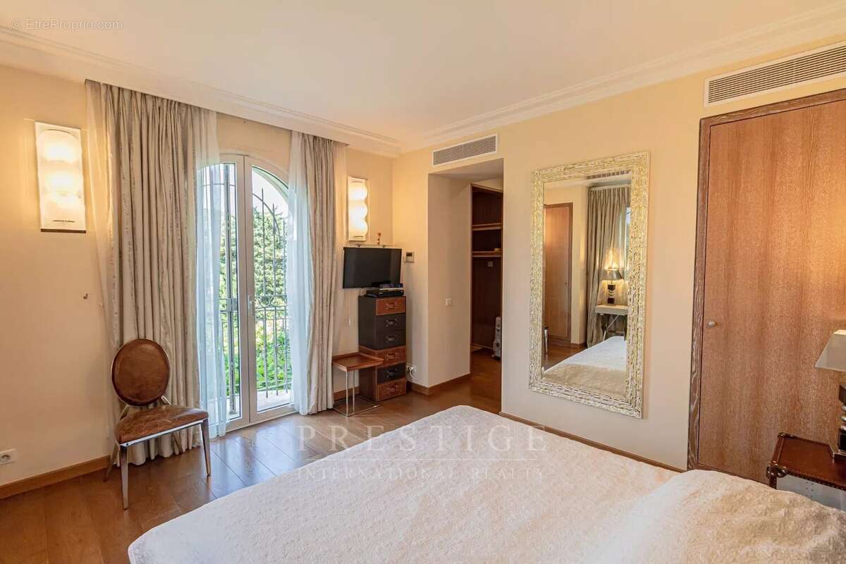 Maison à ANTIBES