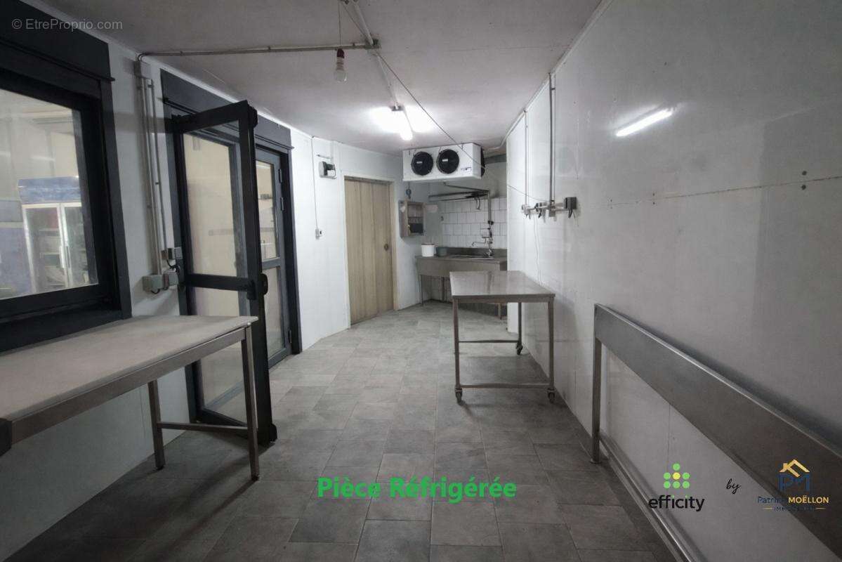 Commerce à SAINT-LOUIS