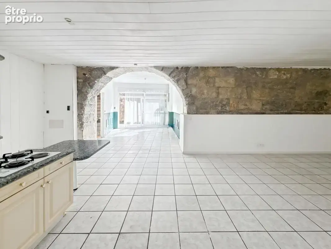 Maison en pierre de 133 m² avec balcon au cœur d’Agonac - photo 2
