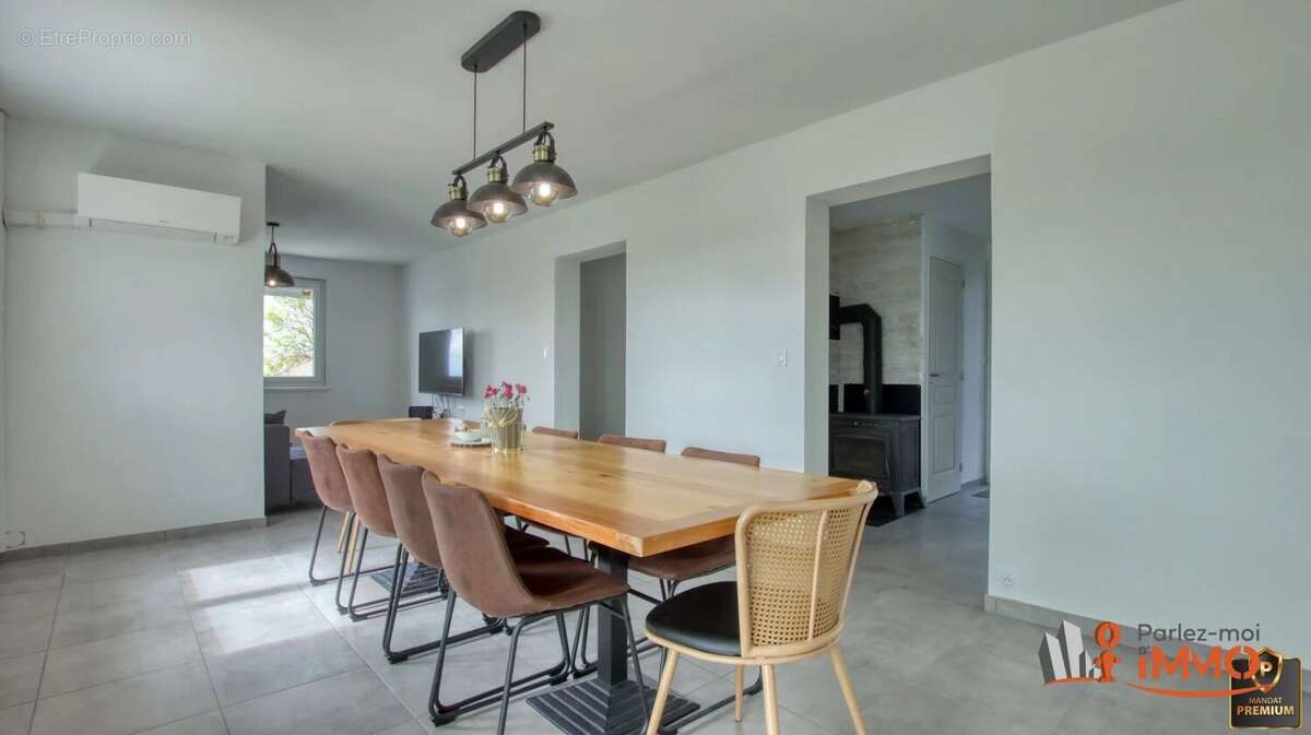 Maison à ROZIER-EN-DONZY
