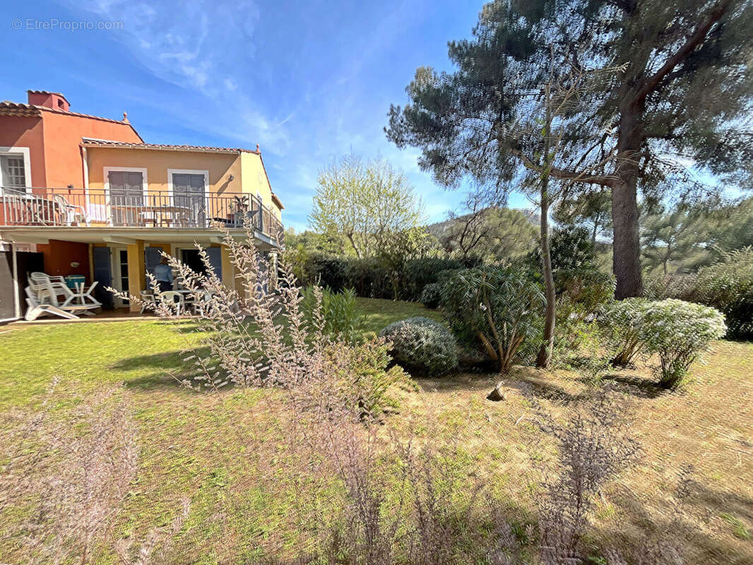 Appartement à SAINT-RAPHAEL