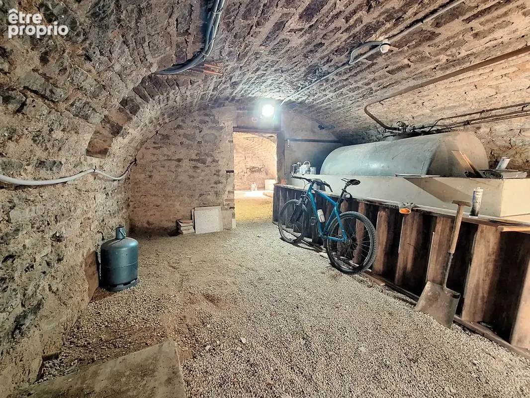 Maison en pierre de 2 chambres avec jardin et caves voûtées - photo 18