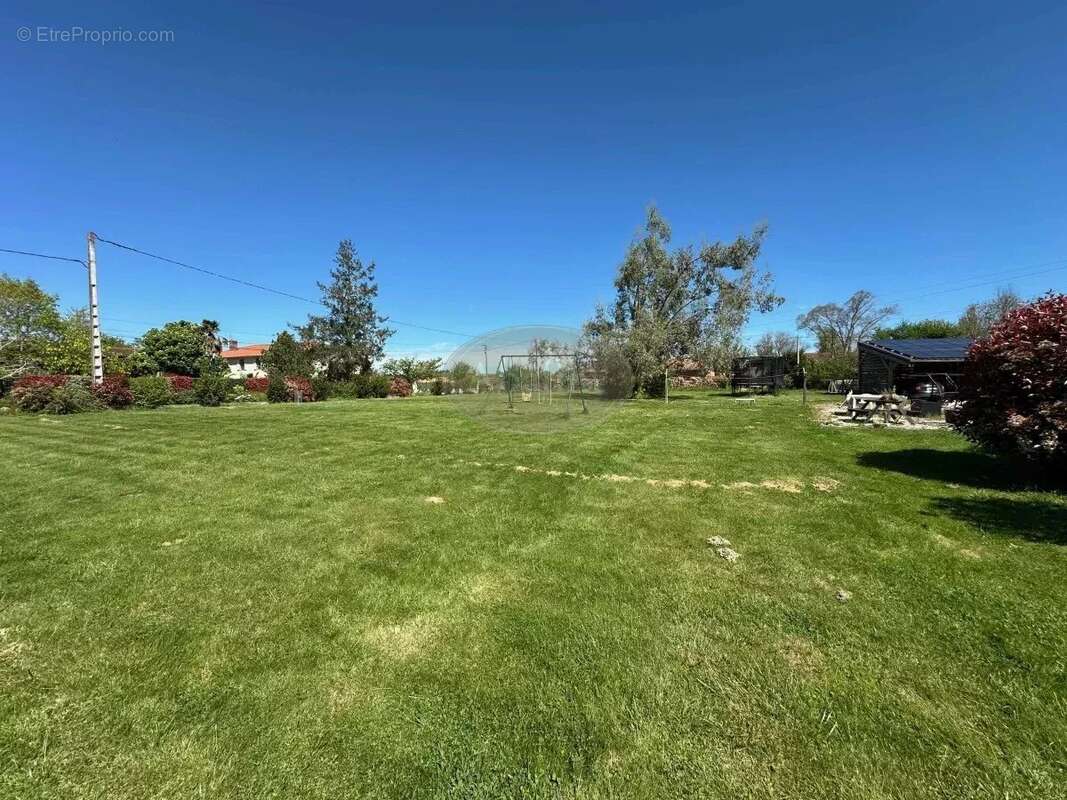 Maison à BOULOGNE-SUR-GESSE