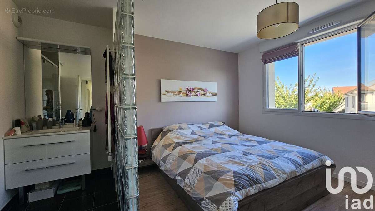 Photo 9 - Maison à CRESPIERES