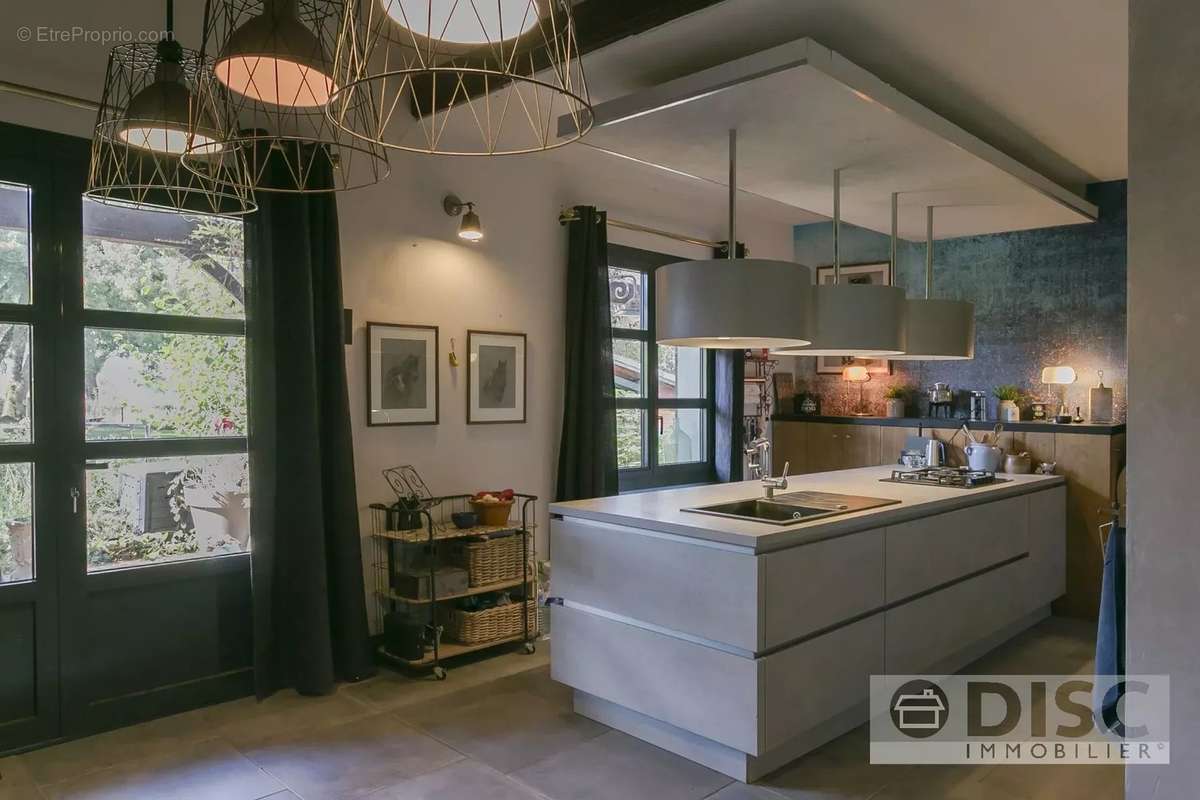 Maison à MONTFERMIER