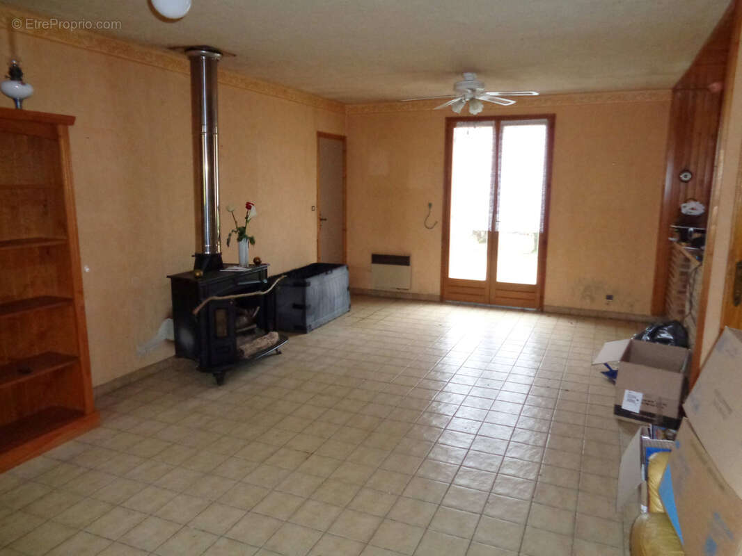 Maison à CHAULGNES