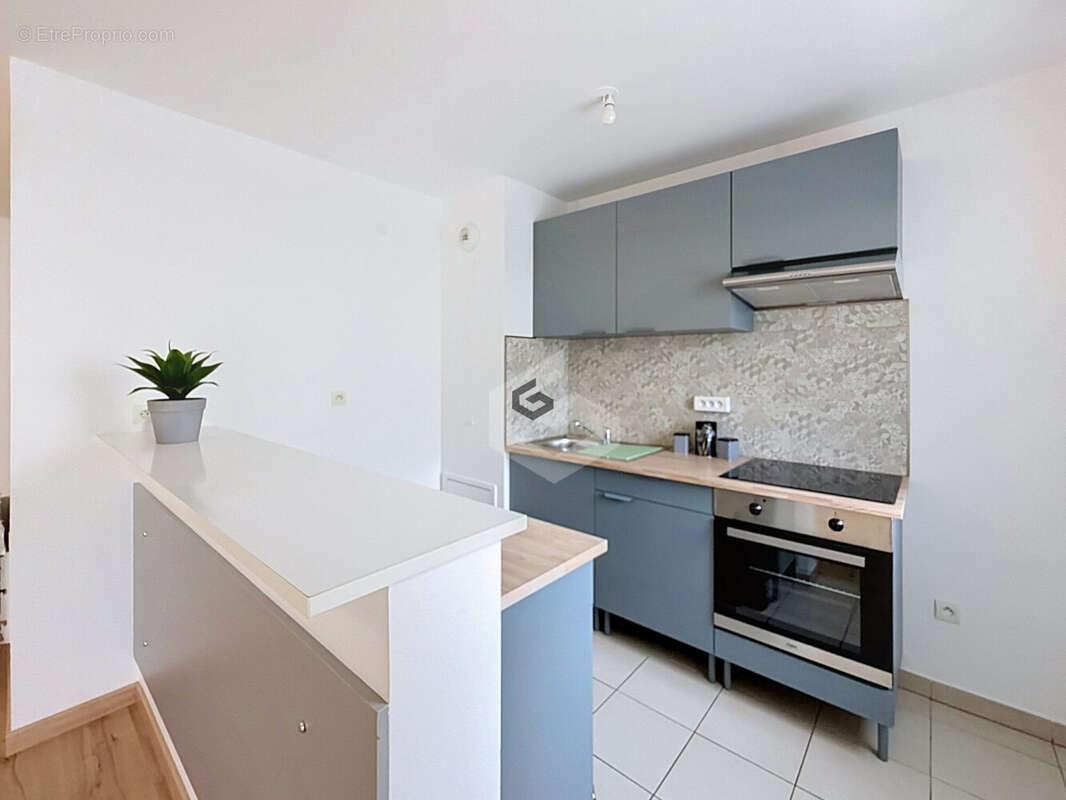 Appartement 66 m² à Reims  - photo 3