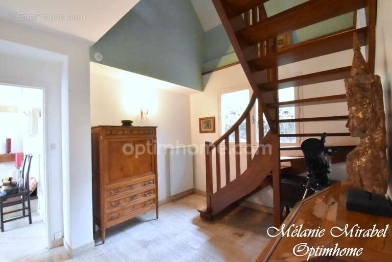 Maison à LE SACQ