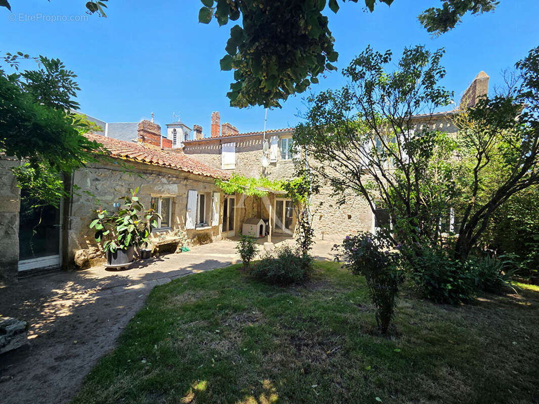 Maison à PALLUAU