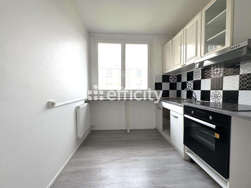 Appartement à TAVERNY