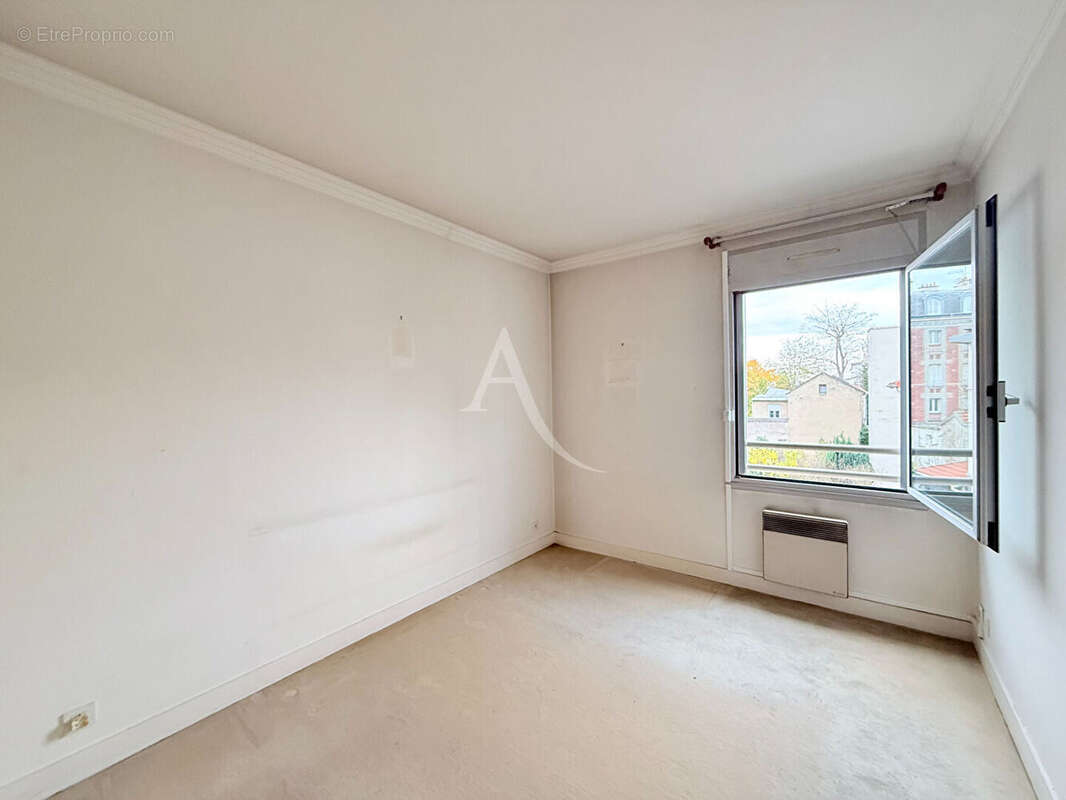 Appartement à LE PERREUX-SUR-MARNE