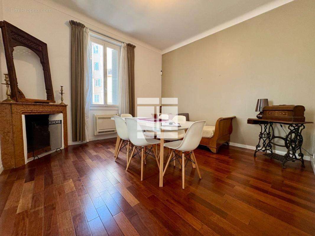 Appartement - centre ville - t3 - photo 12