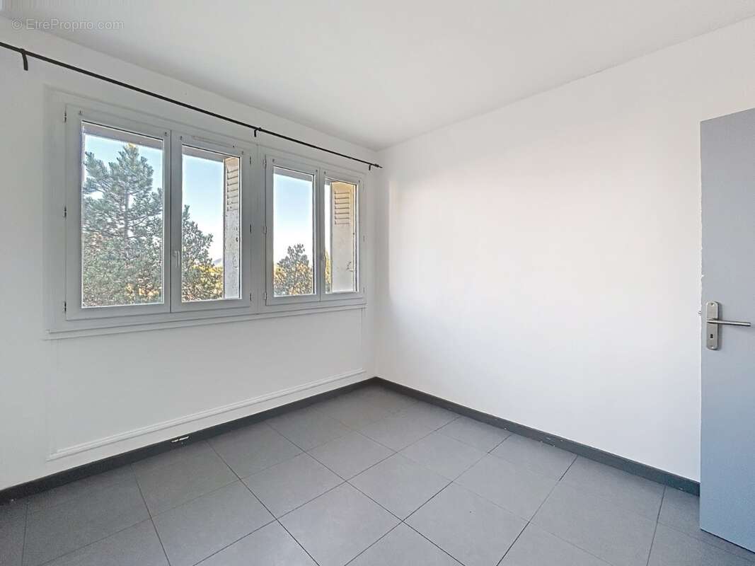 Appartement à MONTELIMAR