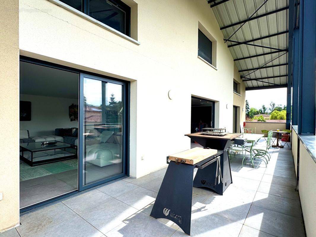 Appartement à BRINDAS